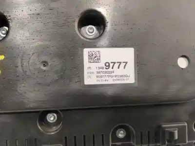 Peça sobressalente para automóvel em segunda mão quadrante por opel corsa e selection ecoflex referências oem iam 13499777  