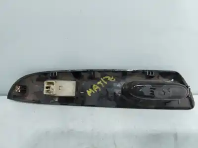 Pièce détachée automobile d'occasion commande de lève vitre avant droit pour daewoo matiz (m100, m150) 1.0 références oem iam 96563823  