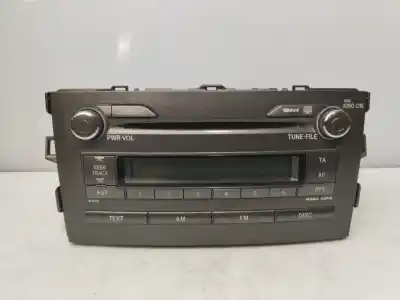 Peça sobressalente para automóvel em segunda mão sistema de áudio / rádio cd por toyota auris (_e15_) 2.0 d-4d (ade150_) referências oem iam 8612002520