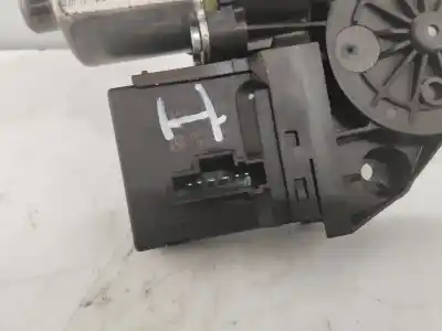 Peça sobressalente para automóvel em segunda mão motor elevador vidro traseiro esquerdo por renault scenic iii limited referências oem iam 827310166r