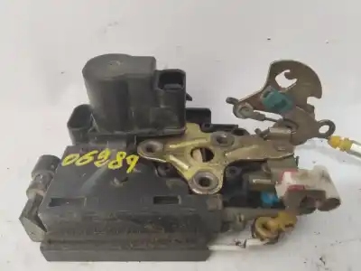 Second-hand car spare part LEFT FRONT DOOR LOCK for SSANGYONG REXTON  OEM IAM references   