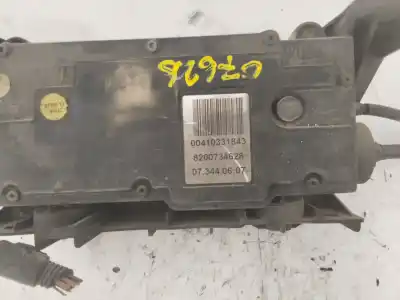 Pièce détachée automobile d'occasion frein à main électrique pour renault scenic ii dynamique 131 cv / 96 kw références oem iam 8200734628   Pièce détachée automobile d'occasion frein à main électrique pour renault scenic ii dynamique 131 cv / 96 kw références oem iam 8200734628