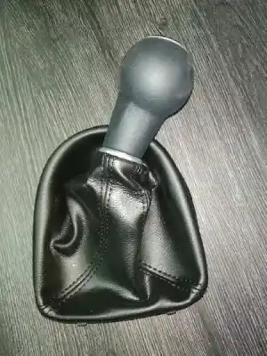 Pezzo di ricambio per auto di seconda mano pomello della leva del cambio per seat leon (1p1) leon (1p1) (2005 - 2012) riferimenti oem iam restiling 5  