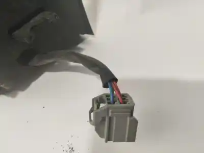 Peça sobressalente para automóvel em segunda mão espelho retrovisor esquerdo por ford focus berlina (cap) ambiente (d) referências oem iam e9024399  