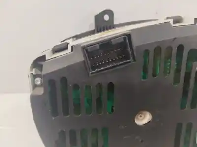 Peça sobressalente para automóvel em segunda mão quadrante por hyundai i20 style referências oem iam 94006-1j165  