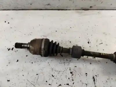 Peça sobressalente para automóvel em segunda mão TRANSMISSÃO DIANTEIRA ESQUERDA por KIA CEED  Referências OEM IAM   