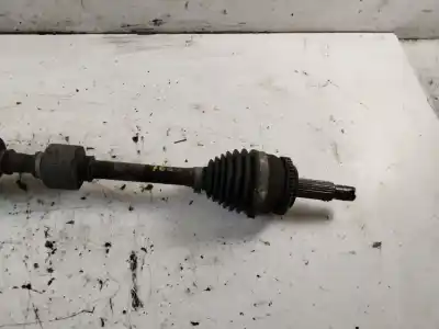 Peça sobressalente para automóvel em segunda mão transmissão dianteira esquerda por kia ceed dream-team 128 cv / 94 kw referências oem iam   