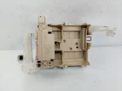 Pezzo di ricambio per auto di seconda mano scatola relè/fusibili per toyota aygo x-play riferimenti oem iam   