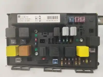 Gebrauchtes Autoersatzteil RELAIS SICHERUNGSKASTEN Multifunktionsrelais zum OPEL ASTRA H BERLINA  OEM-IAM-Referenzen 743381  