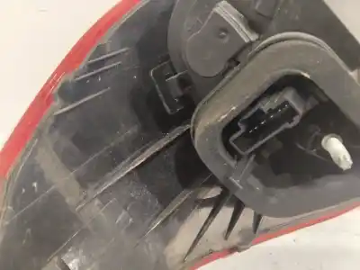 Автозапчасти б/у правый задний фонарь за citroen c4 lim. seduction ссылки oem iam 968731198002  