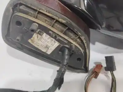 Pezzo di ricambio per auto di seconda mano retrovisore destro per citroen c4 picasso i monospace (ud_) 1.6 hdi riferimenti oem iam e9024375  