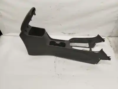 Gebrauchtes Autoersatzteil MITTELKONSOLE ARMATURENBRETT zum HYUNDAI I30 (PD)  OEM-IAM-Referenzen 84610G4010  