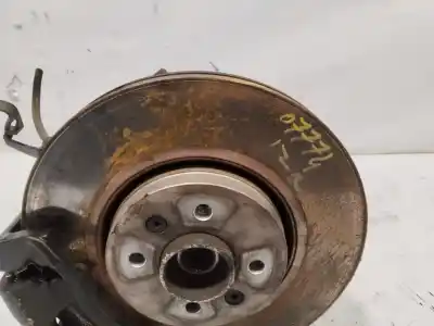 Second-hand car spare part front left knuckle for renault scenic ii grand luxe dynamique 120 cv / 88 kw oem iam references   