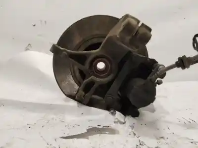 Second-hand car spare part front left knuckle for renault scenic ii grand luxe dynamique 120 cv / 88 kw oem iam references   