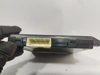 Pezzo di ricambio per auto di seconda mano modulo elettronico per toyota prius (nhw30) plug-in hybrid advance riferimenti oem iam 8922147110  