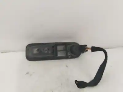 Peça sobressalente para automóvel em segunda mão botão / interruptor elevador vidro dianteiro esquerdo por renault clio iii extreme 106 cv / 78 kw referências oem iam 8200356515  