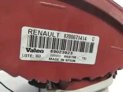 Автозапчастина б/у правий ліхтар для renault clio ii fase ii (b/cb0) authentique посилання на oem iam 8200071414  