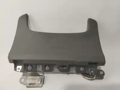 Автозапчастина б/у передня подушка безопасности для toyota prius (nhw30) plug-in hybrid advance посилання на oem iam 6b1n38410m83  