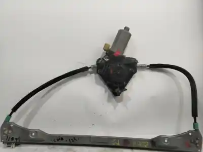 Pièce détachée automobile d'occasion LÉVE GLACE AVANT GAUCHE pour RENAULT CLIO II FASE I (B/CBO)  Références OEM IAM 77008422  