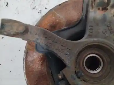 Second-hand car spare part front right knuckle for opel corsa e selection ecoflex oem iam references 13388768  