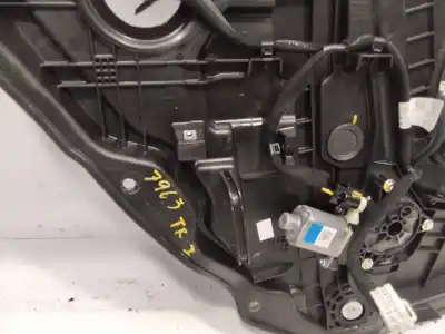 Second-hand car spare part rear left window regulator for kia ceed sportswagon tech 119 cv / 88 kw oem iam references 83470-j7000