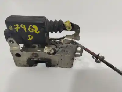 Second-hand car spare part rear right door lock for dacia logan mcv ambiance oem iam references   