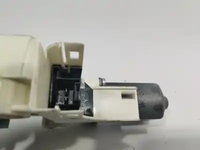 Second-hand car spare part right front window motor for audi a1 (8xk) attraction 116 cv / 85 kw oem iam references 8k0959802c  