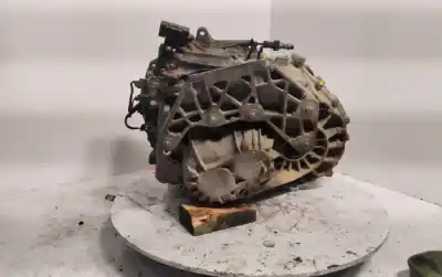 Pezzo di ricambio per auto di seconda mano riduttore per land rover range rover evoque 2.0 td4 cat riferimenti oem iam gj3r7002cb  