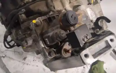 Pezzo di ricambio per auto di seconda mano riduttore per land rover range rover evoque 2.0 td4 cat riferimenti oem iam gj3r7002cb  