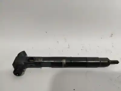 Second-hand car spare part injector for mercedes-benz vito (w639) basic, combi 111 cdi compacto (639.601) 109 cv / 80 kw oem iam references a6510704987  