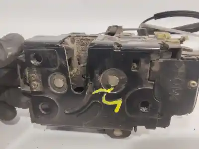 Second-hand car spare part front right door lock for volkswagen caddy ka/kb (2c) 1.6 tdi 75 cv / 55 kw oem iam references a6x1837014g  
