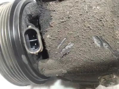 Автозапчасти б/у компрессор кондиционера воздуха за RENAULT LAGUNA II (BG0) Authentique 120 CV / 88 KW ссылки OEM IAM 070610015  