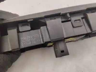Second-hand car spare part right front power window switch for citroen c4 picasso i monospace (ud_) 1.6 hdi oem iam references 96639377zd  