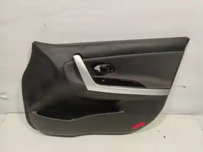 Peça sobressalente para automóvel em segunda mão forra / revestimento da porta dianteira direita por kia ceed dream-team 128 cv / 94 kw referências oem iam 