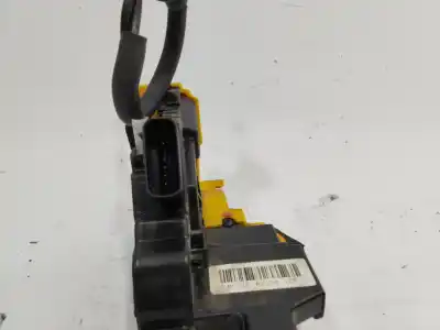 Second-hand car spare part left front door lock for kia ceed dream-team 128 cv / 94 kw oem iam references 81310a2100  