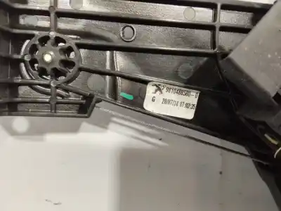 Peça sobressalente para automóvel em segunda mão ELEVADOR DE VIDROS TRASEIRO ESQUERDO por PEUGEOT 3008  Referências OEM IAM 98104885800  