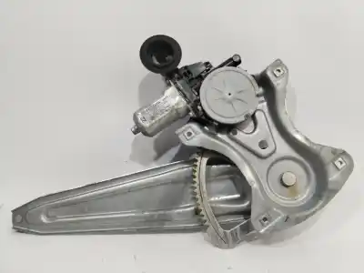 İkinci el araba yedek parçası Arka Sag Cam Regülatörü için TOYOTA AURIS Active OEM IAM referansları 973581100  