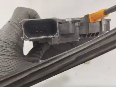 Second-hand car spare part front right door lock for opel corsa e selection ecoflex oem iam references 13431840  