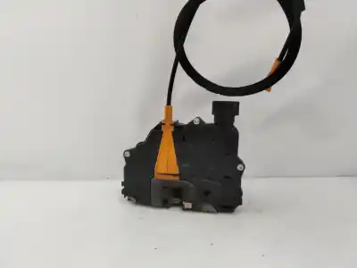 Second-hand car spare part front right door lock for opel corsa e selection ecoflex oem iam references 13431840  