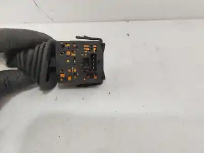 Peça sobressalente para automóvel em segunda mão comutador de piscas  por opel corsa c club referências oem iam 09185413