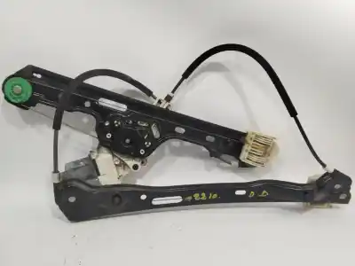 Peça sobressalente para automóvel em segunda mão elevador de vidros dianteiro direito por bmw serie 1 berlina (e81/e87) 118d referências oem iam 7067796s  