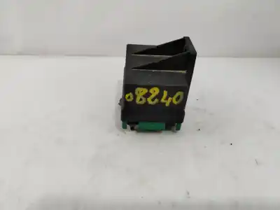 Pezzo di ricambio per auto di seconda mano Scatola Di Preriscaldamento per PEUGEOT 307 BREAK / SW (S1) 307 BREAK / SW (S1) (2002 - 2005) Riferimenti OEM IAM 9639912580  
