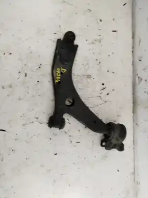 İkinci el araba yedek parçası  için FORD FOCUS BERLINA (CAP)  OEM IAM referansları   