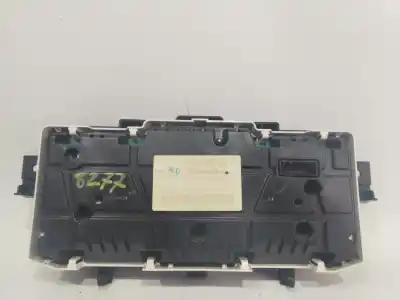 Peça sobressalente para automóvel em segunda mão quadrante por renault captur life referências oem iam 248108772rc  