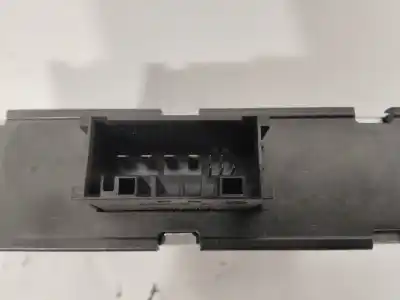 Second-hand car spare part electronic module for bmw serie 1 berlina (e81/e87) 116i oem iam references 8es00947920  