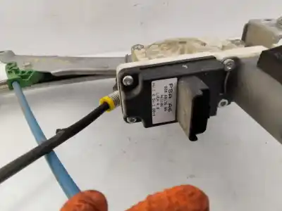 Second-hand car spare part driver left window regulator for citroen c2 vtr oem iam references 02060136.09  