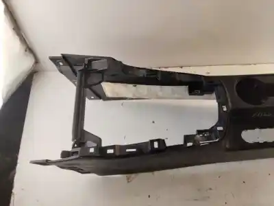 Автозапчастина б/у центральний подлокник для kia xceed business посилання на oem iam 84636-j7000  