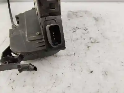 Second-hand car spare part front right door lock for renault captur life oem iam references 805003529r  