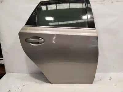 Peça sobressalente para automóvel em segunda mão porta do automóvel traseira direita por toyota auris hybrid active referências oem iam   