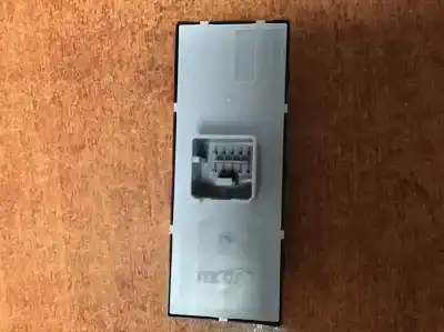 Peça sobressalente para automóvel em segunda mão Botão / Interruptor Elevador Vidro Dianteiro Esquerdo por SEAT LEON (1P1) LEON (1P1) (2005 - 2012) Referências OEM IAM 1K4959857B  951496